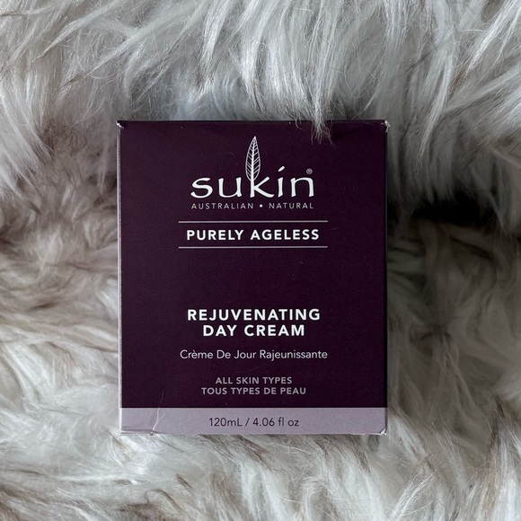 Rejuvenating Day Cream - Picture 5 of 7